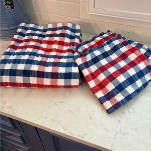 Red white and Blue seersucker napkins to match the tablecloth 20x20 set of 8
